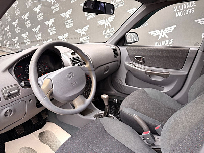 Hyundai Accent, II 2011