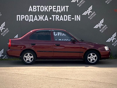 Hyundai Accent, II 2010