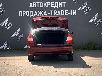 Hyundai Accent, II 2010