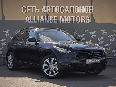 Infiniti QX70 2013
