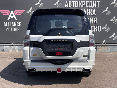 Mitsubishi Pajero, IV Рестайлинг 2 2019