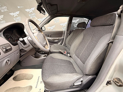 Hyundai Accent, II 2011