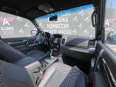 Mitsubishi Pajero, IV Рестайлинг 2 2019