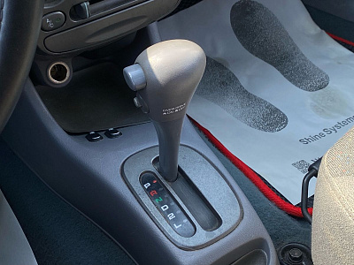 Hyundai Accent, II 2010