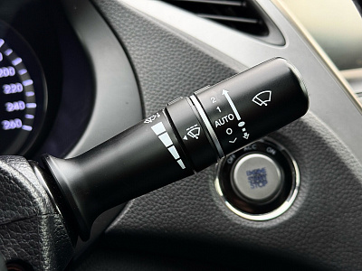 Hyundai Grandeur, V 2012
