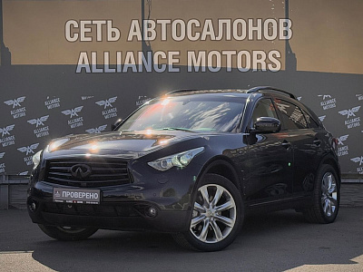 Infiniti QX70 2013