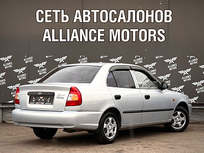 Hyundai Accent, II 2011