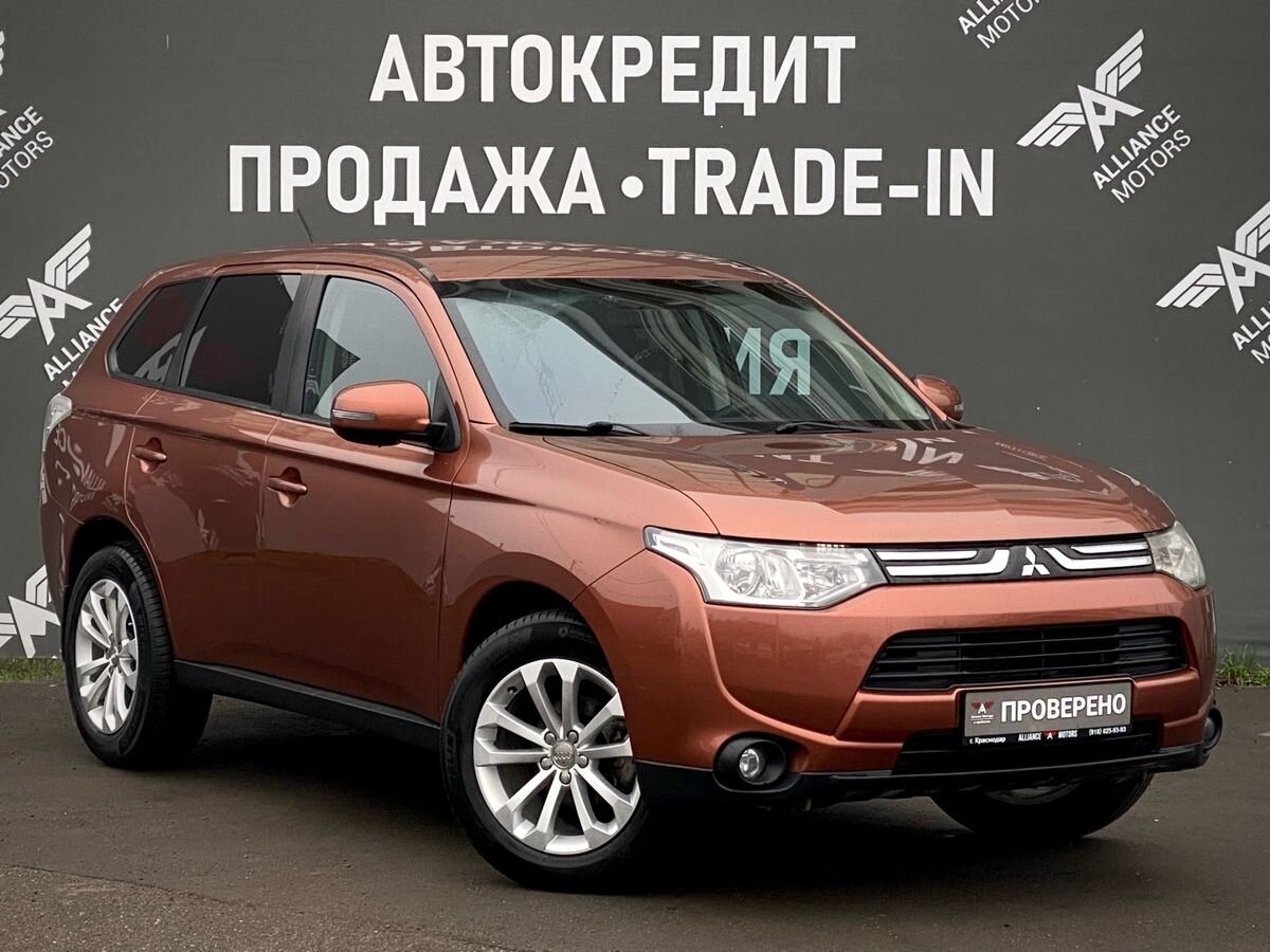 Mitsubishi Outlander, III 2012