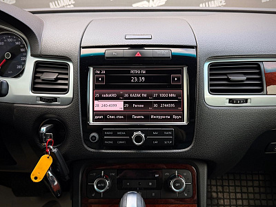 Volkswagen Touareg, II 2013