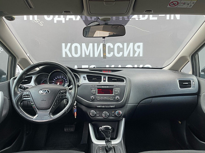 Kia Ceed, II 2015