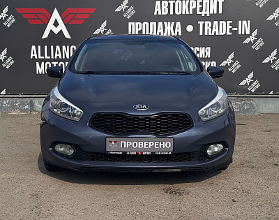 Kia Ceed, II 2012