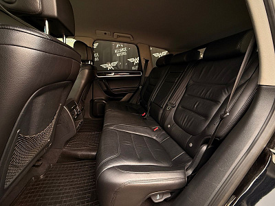 Volkswagen Touareg, II 2013
