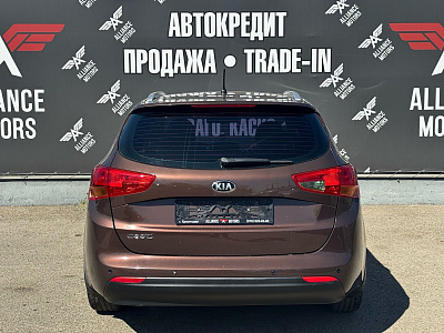 Kia Ceed, II 2013