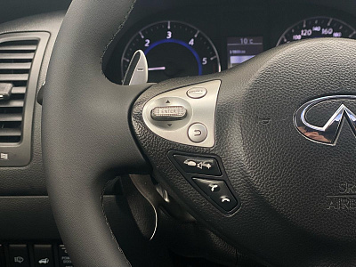 Infiniti QX70 2014