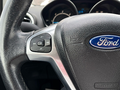 Ford Fiesta, Mk6 Рестайлинг 2013