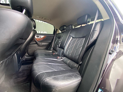 Infiniti QX70 2014