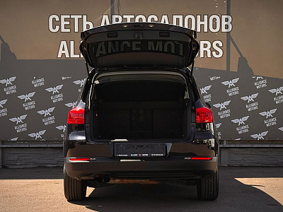 Volkswagen Tiguan, I Рестайлинг 2011