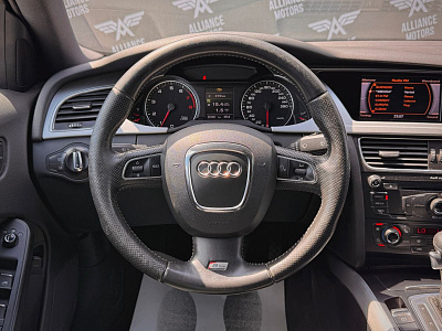 Audi A4, IV (B8) 2011