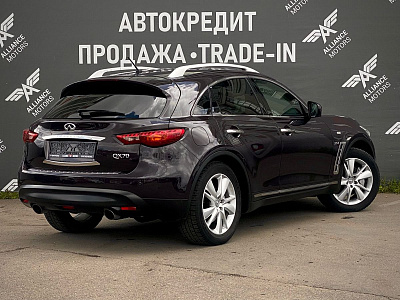 Infiniti QX70 2014