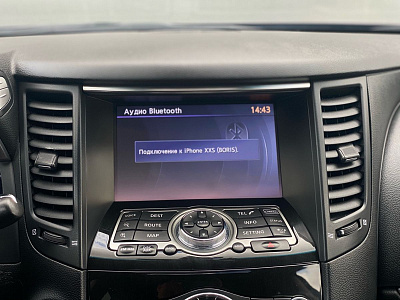 Infiniti QX70 2014