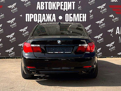 BMW 7 серии, V (F01/F02/F04) 2011