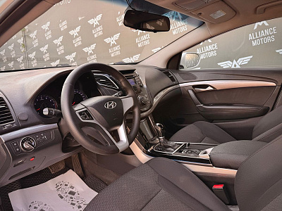 Hyundai i40, I 2013