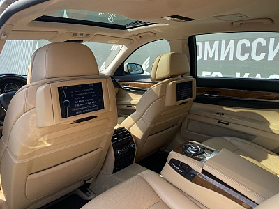 BMW 7 серии, V (F01/F02/F04) 2012