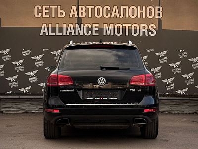 Volkswagen Touareg, II 2013