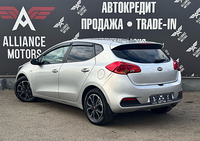 Kia Ceed, II 2015