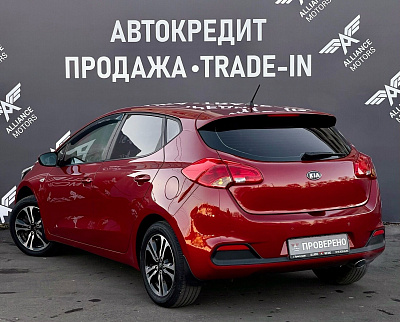 Kia Ceed, II 2012