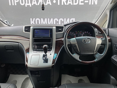 Toyota Alphard, II 2013