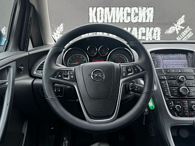 Opel Astra, J Рестайлинг 2012