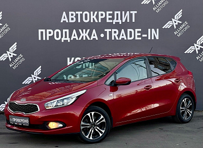 Kia Ceed, II 2012