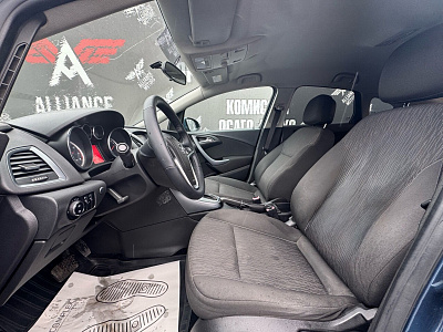 Opel Astra, J Рестайлинг 2012