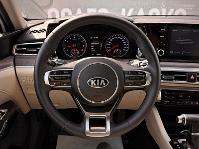 Kia K5, III 2021