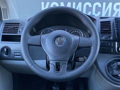 Volkswagen Caravelle, T5 Рестайлинг 2013