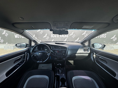 Kia Ceed, II 2012