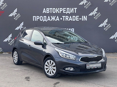 Kia Ceed, II 2015