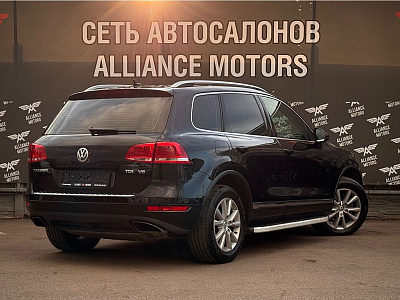 Volkswagen Touareg, II 2013