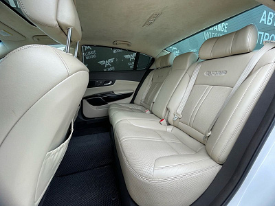 Kia Quoris, I 2013