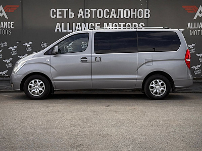 Hyundai Grand Starex, I 2012