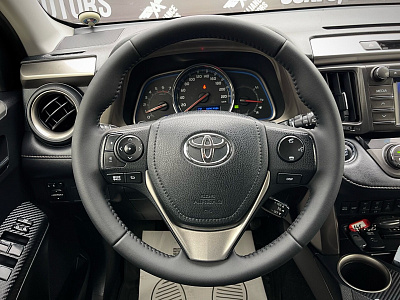 Toyota RAV4, IV (XA40) 2013