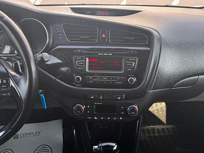 Kia Ceed, II 2012