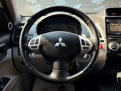 Mitsubishi Pajero Sport, II Рестайлинг 2014
