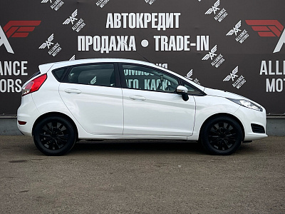 Ford Fiesta, Mk6 Рестайлинг 2013