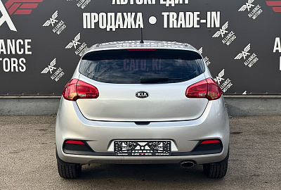 Kia Ceed, II 2015