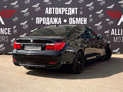 BMW 7 серии, V (F01/F02/F04) 2011