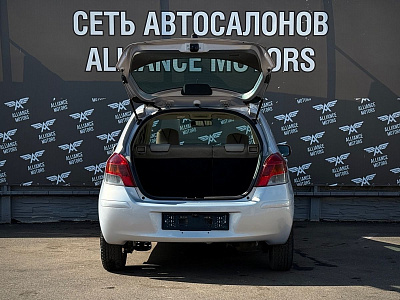 Toyota Vitz, II (XP90) 2007