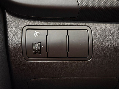 Hyundai Solaris, I 2012