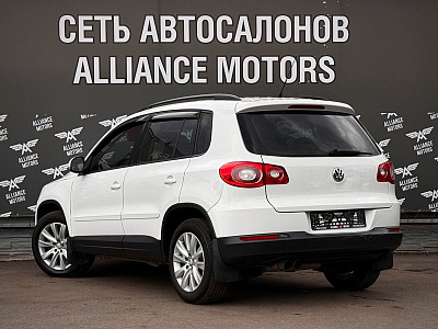 Volkswagen Tiguan, I 2008